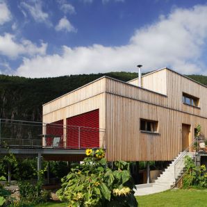 Thoma Massivholzbau mit modernen Architektur